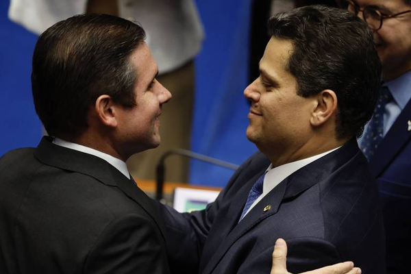 A ELEIÇÃO DOS PRESIDENTES DA CÂMARA E DO SENADO EM 2025: O QUE ESPERAR DOS PRÓXIMOS ANOS